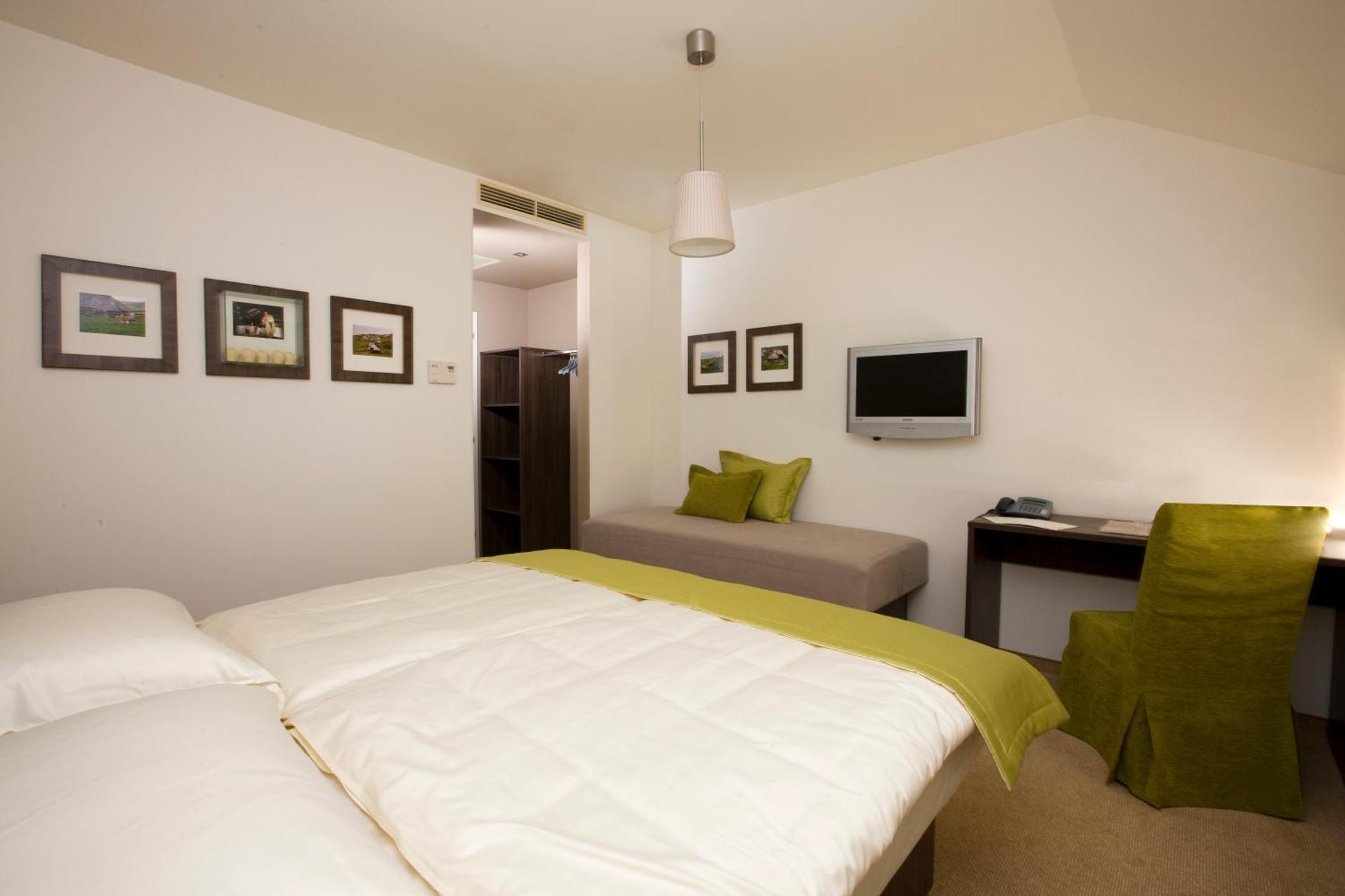 Domžale Ambient Hotel מראה חיצוני תמונה