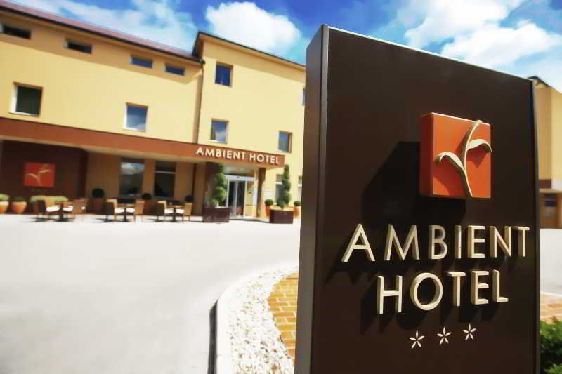 Domžale Ambient Hotel מראה חיצוני תמונה